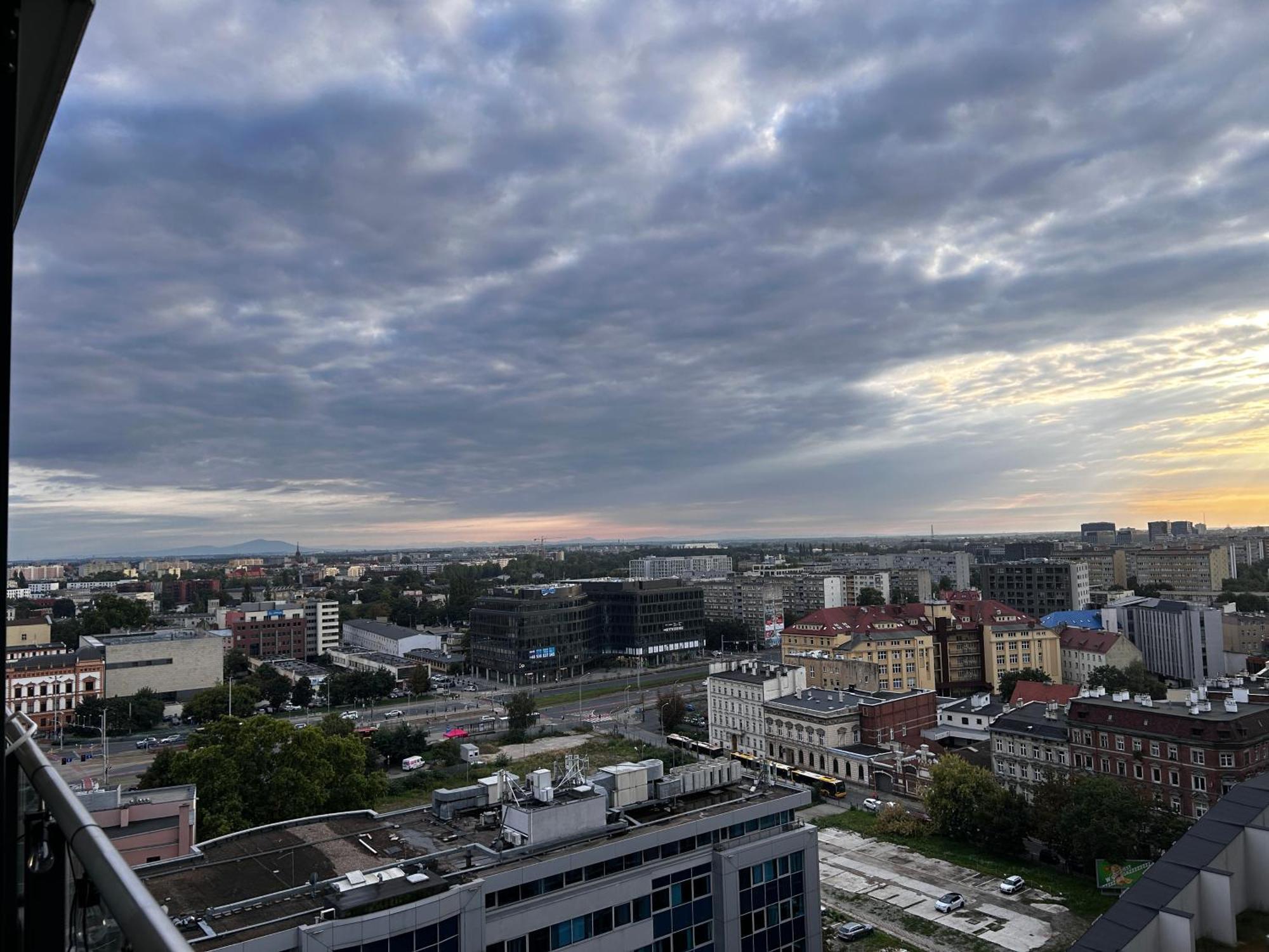 Apartament Podwale Odra Tower Rynek 15 Floor Вроцлав Екстериор снимка