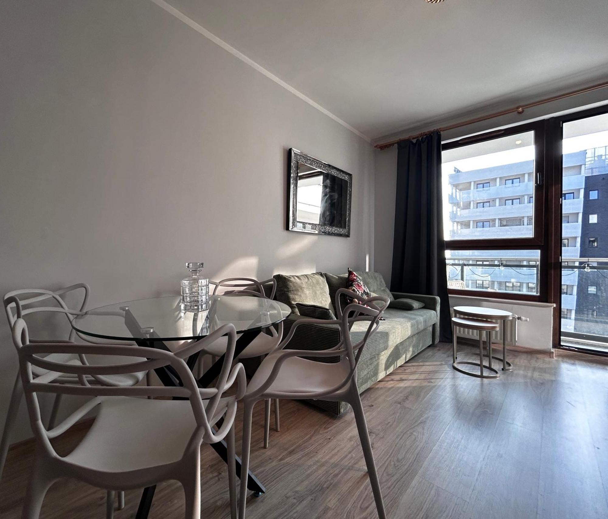 Apartament Podwale Odra Tower Rynek 15 Floor Вроцлав Екстериор снимка